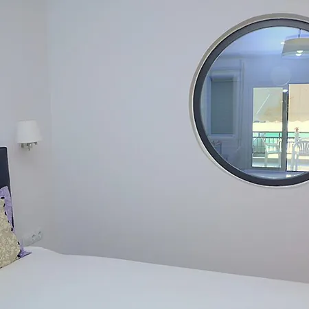 Myparalia Apartman *